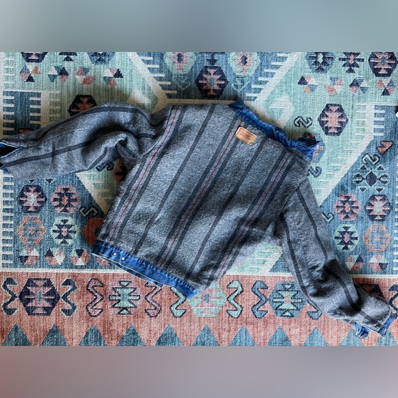 Vintage Levi’s blanket lined denim jacket (USA made) - Picture 3 of 10